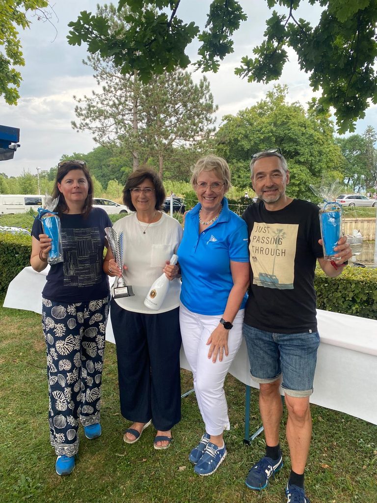 Sommerfest 2026 - niedriger Wasserstand und viel Gemeinschaft b 2026siegerehrung paddler
